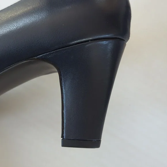 Easy Street Zaylee Faux Leather Criss Cross Strappy Slip On Heels 10M Blue - Picture 10 of 16